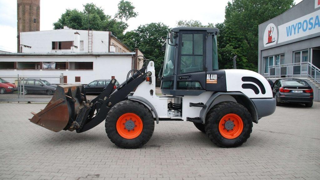 зчленовані навантажувачі Bobcat ФОТО: зчленовані навантажувачі Bobcat